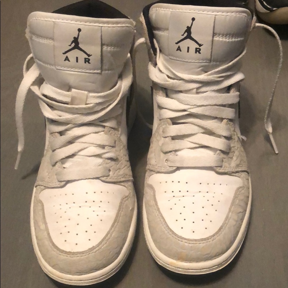 Boys Air Jordan’s